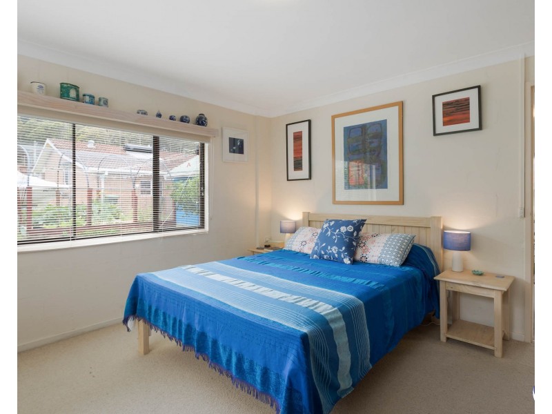 9 FISHERMANS CRESCENT, North Narooma NSW 2546