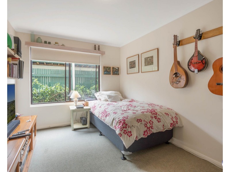 9 FISHERMANS CRESCENT, North Narooma NSW 2546