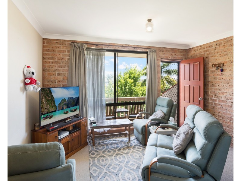 1/32 Cresswick Pde, Dalmeny NSW 2546
