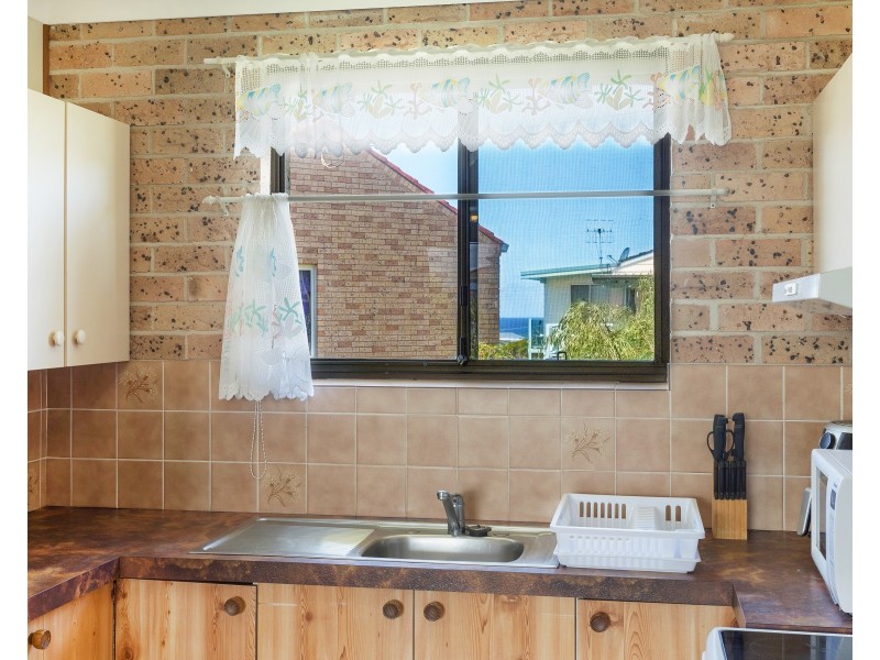1/32 Cresswick Pde, Dalmeny NSW 2546