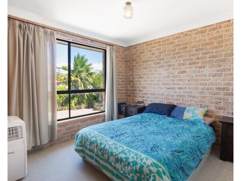 1/32 Cresswick Pde, Dalmeny NSW 2546
