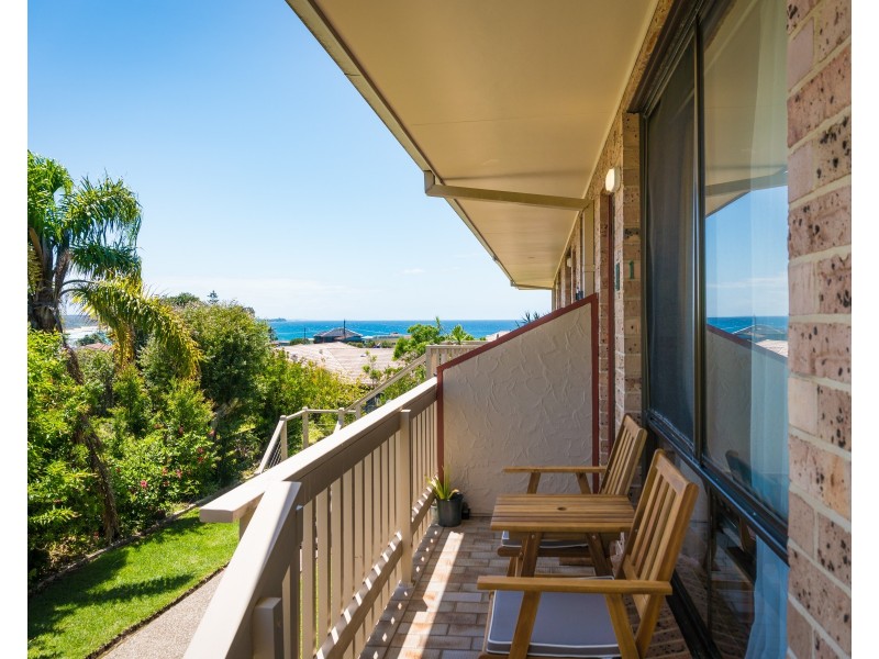 1/32 Cresswick Pde, Dalmeny NSW 2546