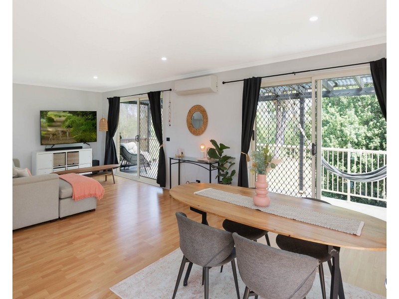 35 Endeavour Drive, Wallaga Lake NSW 2546