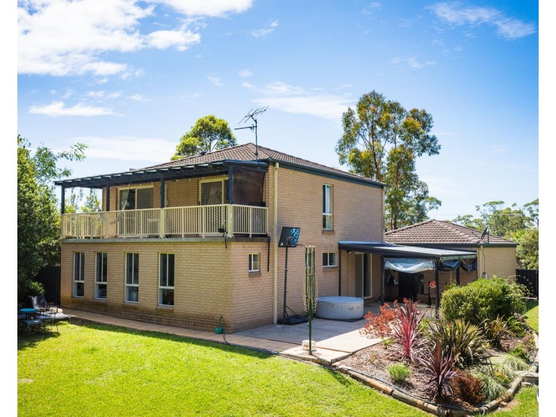 35 Endeavour Drive, Wallaga Lake NSW 2546