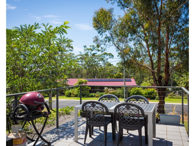 35 Endeavour Drive, Wallaga Lake NSW 2546