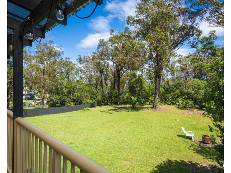 35 Endeavour Drive, Wallaga Lake NSW 2546