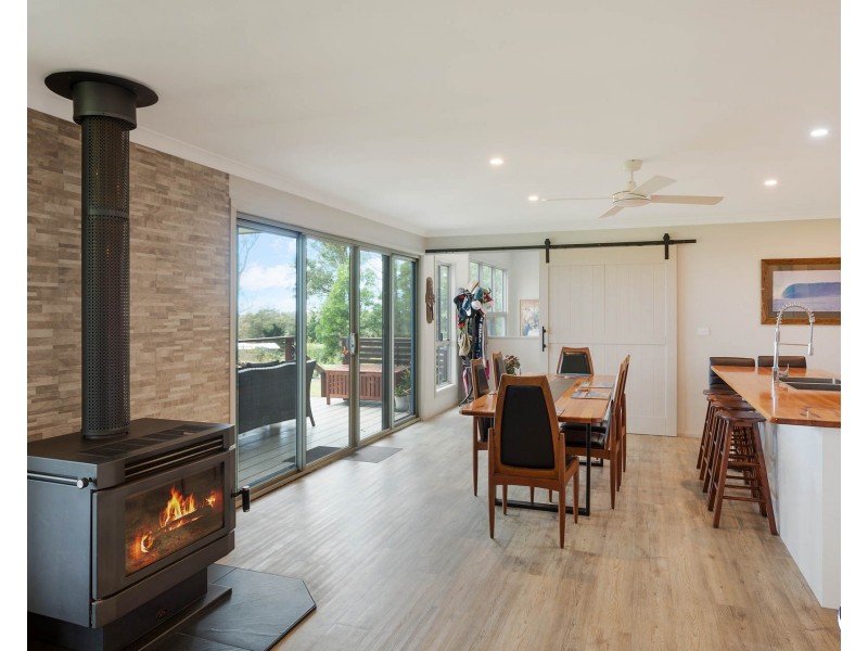 84 Rainforest Parkway, Narooma NSW 2546