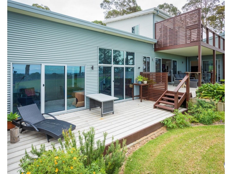 84 Rainforest Parkway, Narooma NSW 2546
