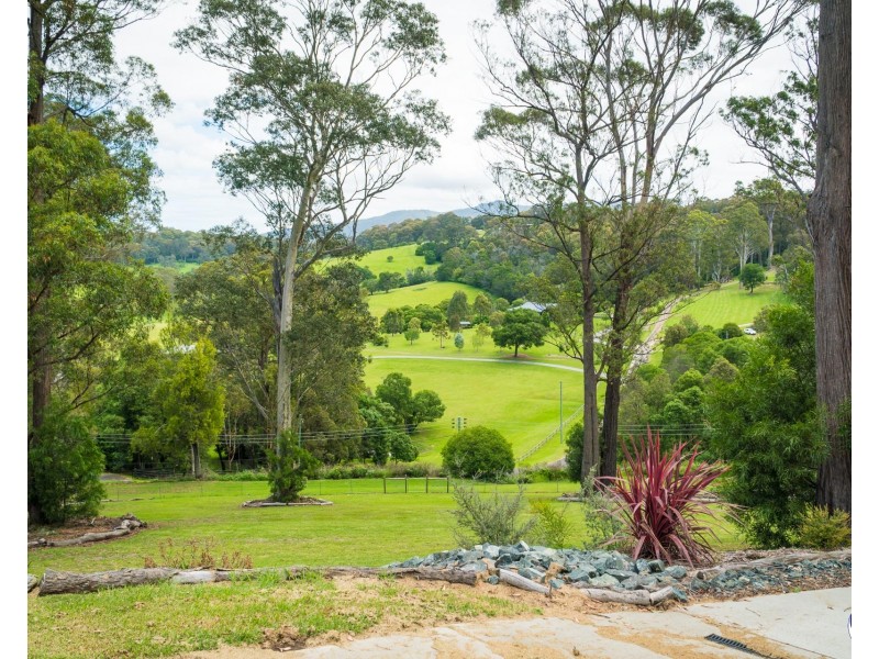 84 Rainforest Parkway, Narooma NSW 2546