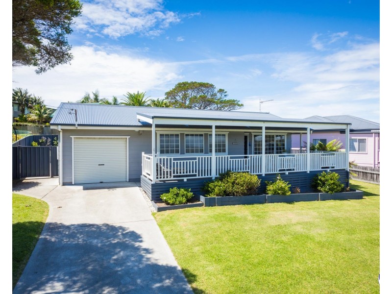 4 Amhurst Street, Dalmeny NSW 2546