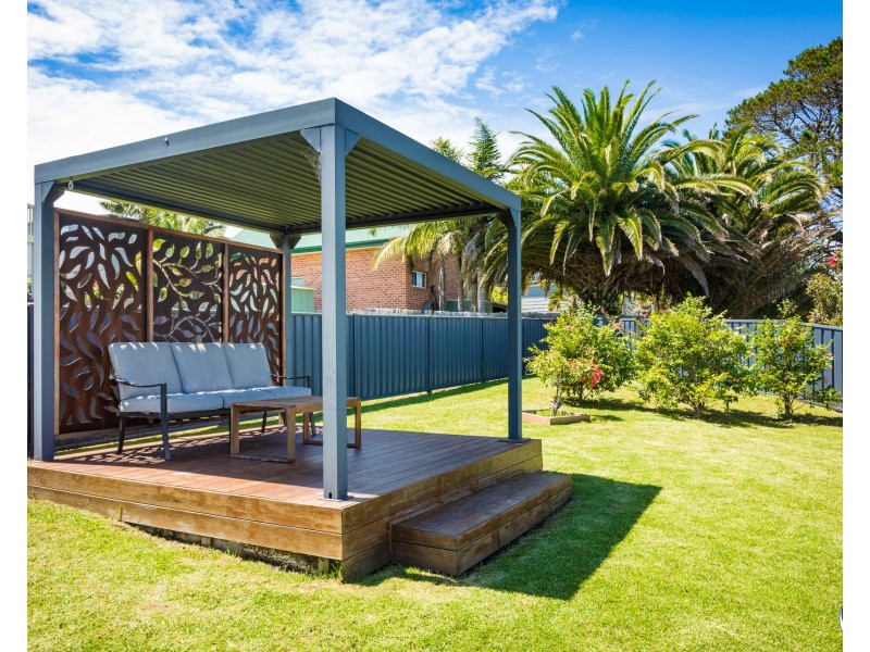 4 Amhurst Street, Dalmeny NSW 2546