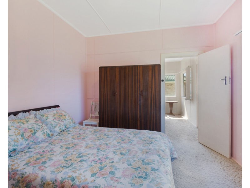 17 ERNEST STREET, Dalmeny NSW 2546