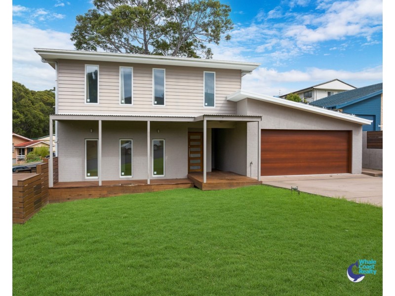 12 Collins Crescent, Narooma NSW 2546