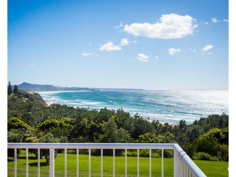 11 Keating Drive, Bermagui NSW 2546