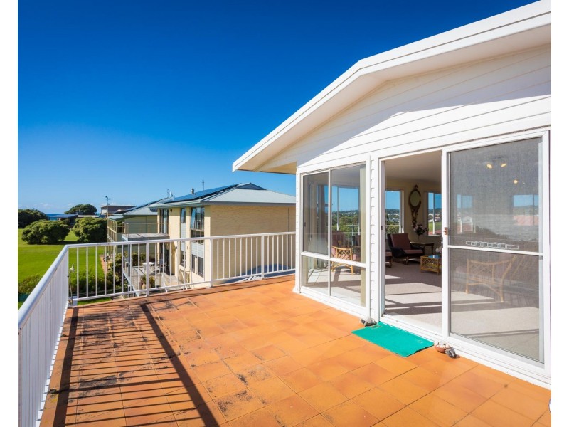11 Keating Drive, Bermagui NSW 2546