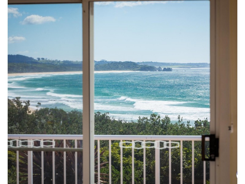 11 Keating Drive, Bermagui NSW 2546