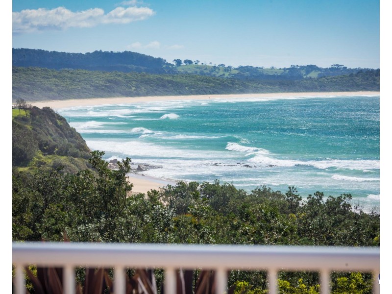 11 Keating Drive, Bermagui NSW 2546