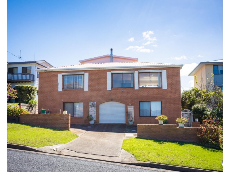 11 Keating Drive, Bermagui NSW 2546