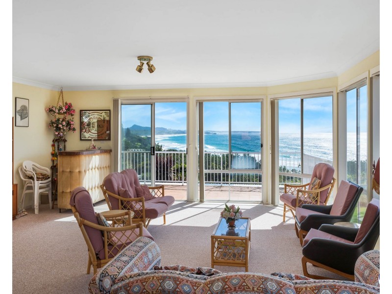 11 Keating Drive, Bermagui NSW 2546