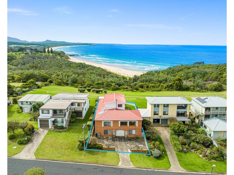 11 Keating Drive, Bermagui NSW 2546