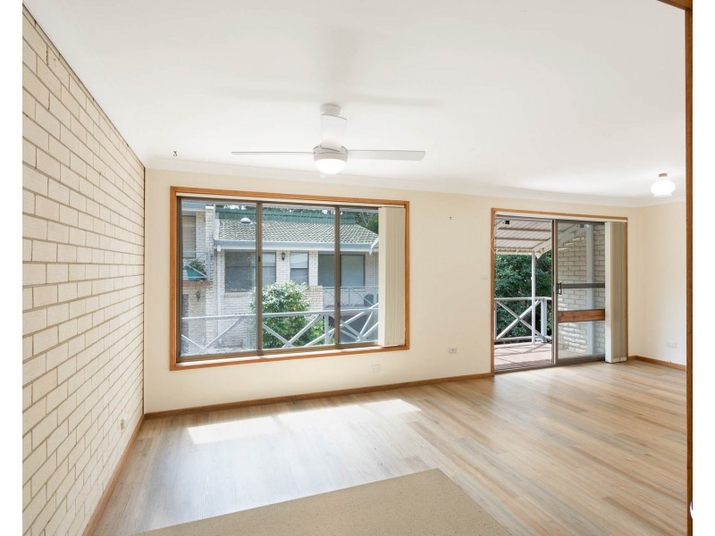 2/3 Angle Place, Narooma NSW 2546