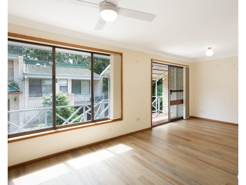 2/3 Angle Place, Narooma NSW 2546