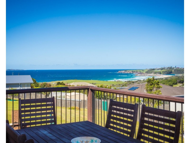 5 VIEWHILL ROAD, Kianga NSW 2546