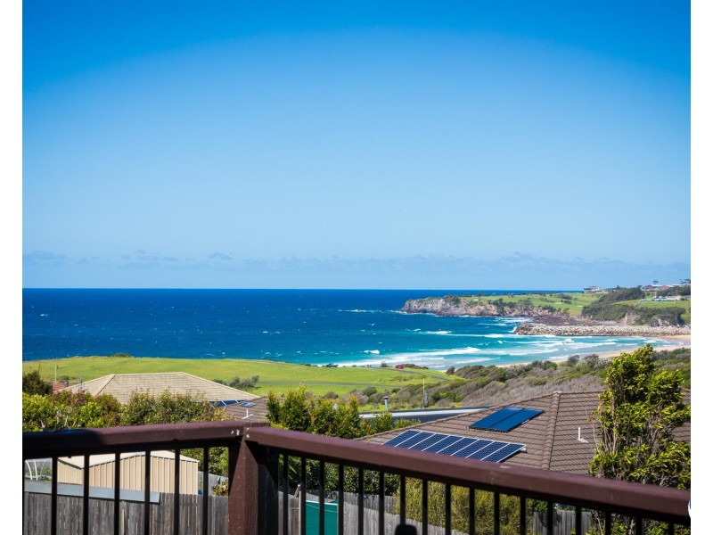 5 VIEWHILL ROAD, Kianga NSW 2546