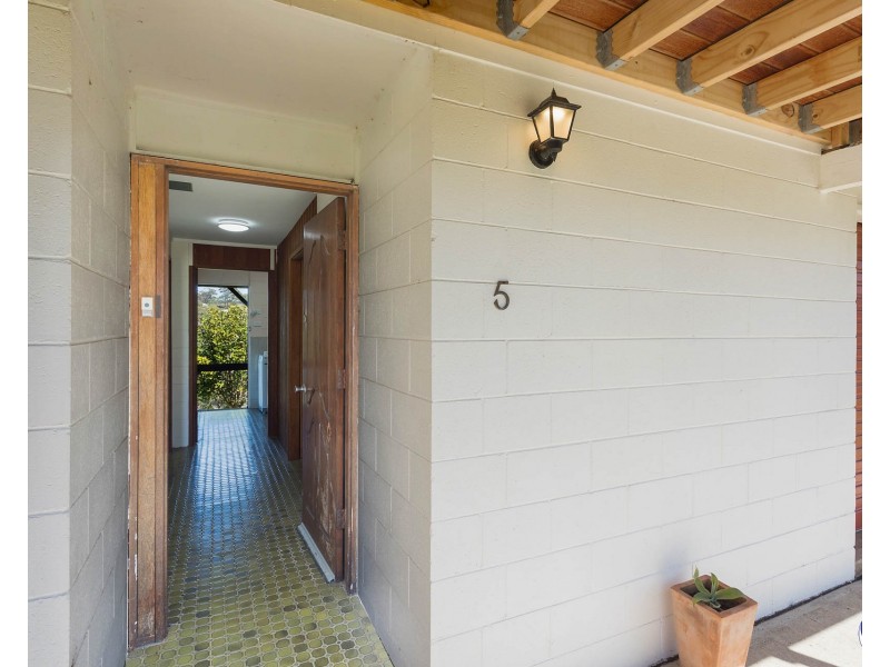 5 VIEWHILL ROAD, Kianga NSW 2546