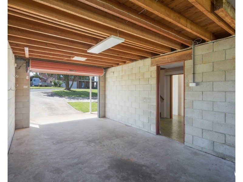 5 VIEWHILL ROAD, Kianga NSW 2546