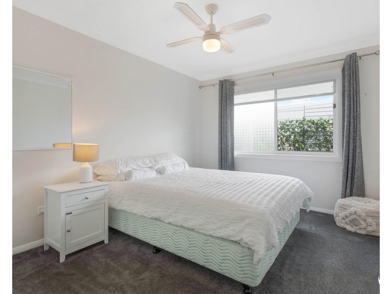 8 Sunnyside Crescent, Kianga NSW 2546