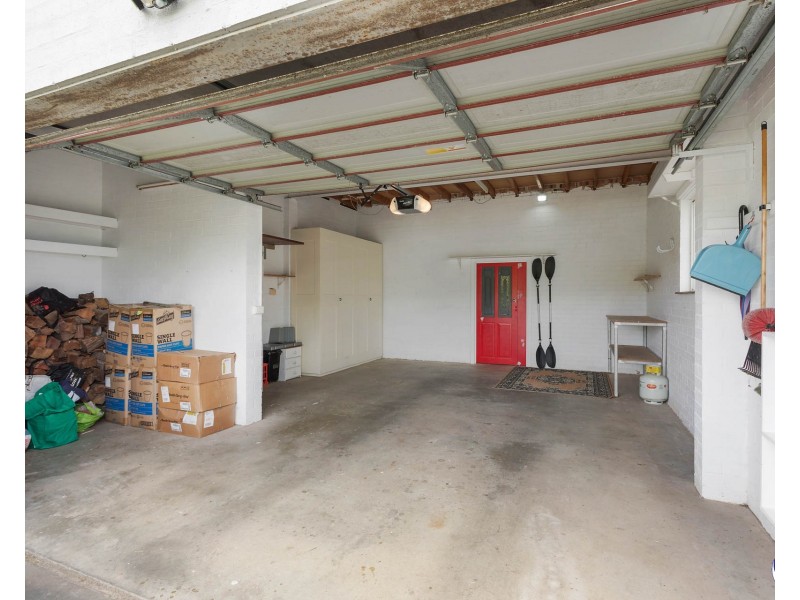 8 Sunnyside Crescent, Kianga NSW 2546