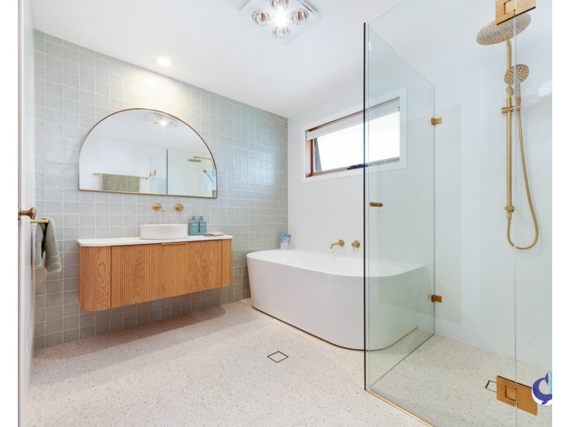 12 Dawn Parade, Kianga NSW 2546