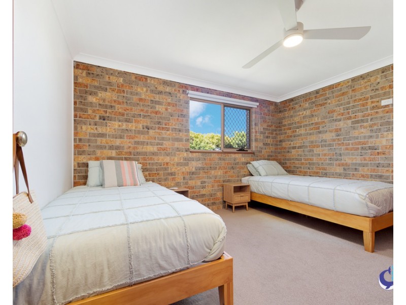 12 Dawn Parade, Kianga NSW 2546