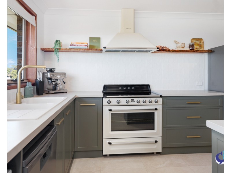 12 Dawn Parade, Kianga NSW 2546