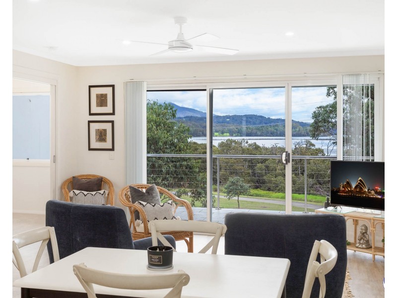 12/4 – 6 PRINCES HIGHWAY, Narooma NSW 2546