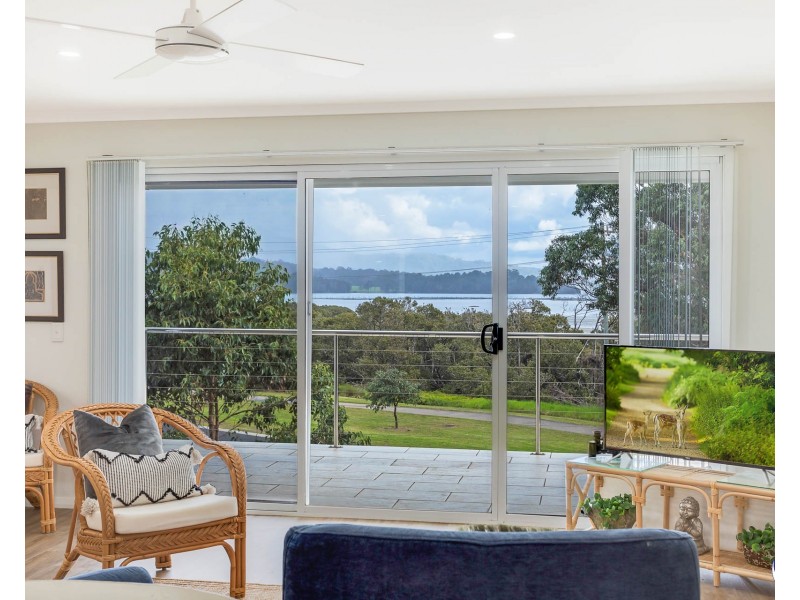 12/4 – 6 PRINCES HIGHWAY, Narooma NSW 2546