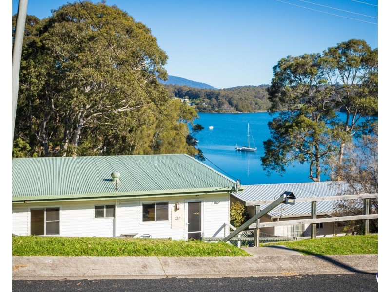 21 THE LOOP, Narooma NSW 2546