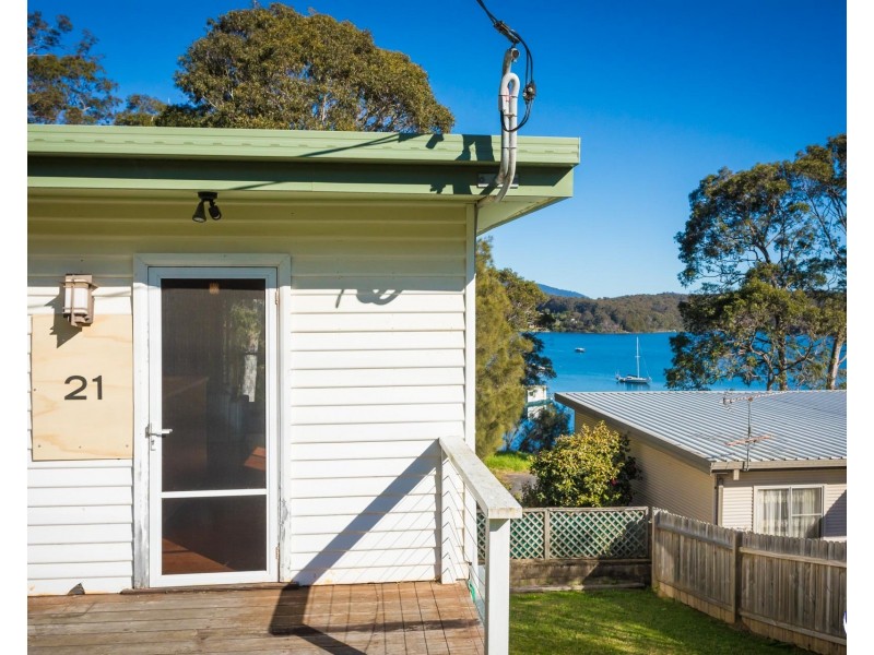 21 THE LOOP, Narooma NSW 2546