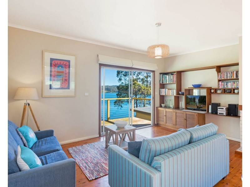 21 THE LOOP, Narooma NSW 2546