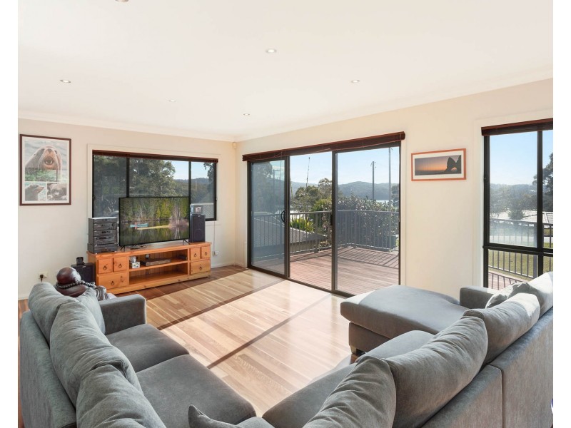 10 Gem Crescent, Narooma NSW 2546