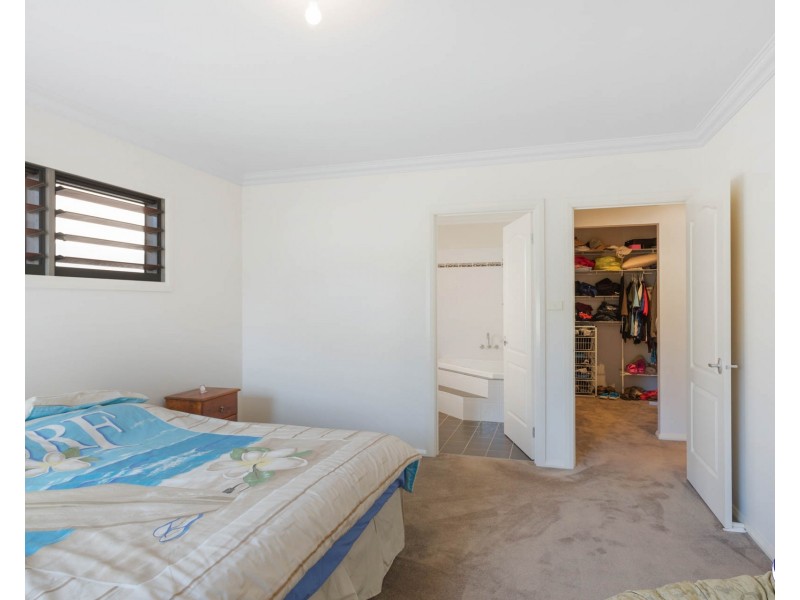 10 Gem Crescent, Narooma NSW 2546