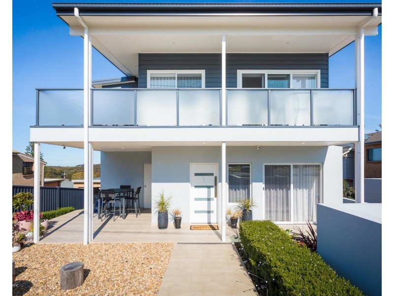 1/18  Tilba Street, Narooma NSW 2546