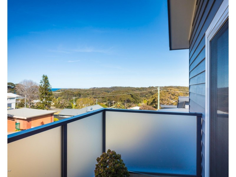 1/18  Tilba Street, Narooma NSW 2546