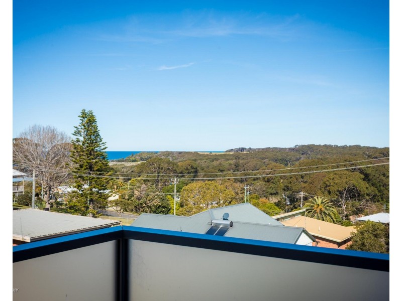 1/18  Tilba Street, Narooma NSW 2546