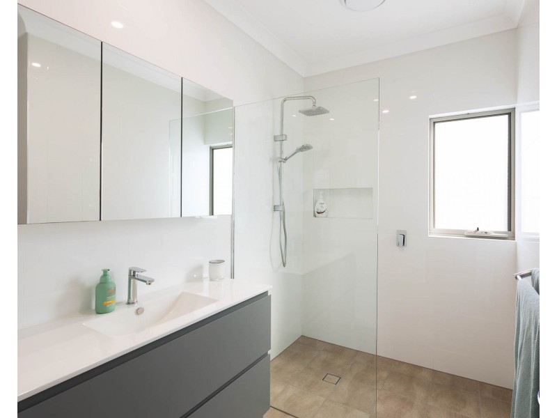 1/18  Tilba Street, Narooma NSW 2546