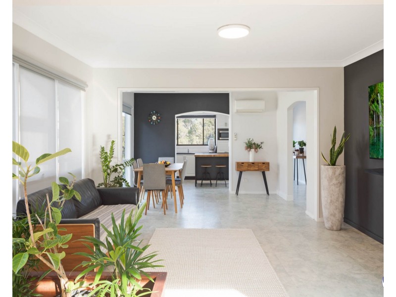 16 Collins Crescent, Narooma NSW 2546