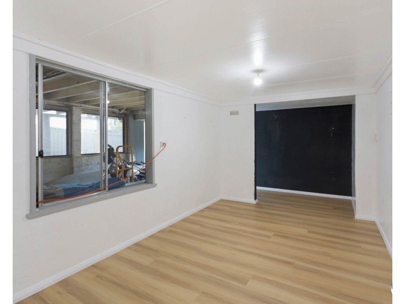 16 Collins Crescent, Narooma NSW 2546