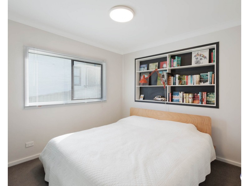 16 Collins Crescent, Narooma NSW 2546