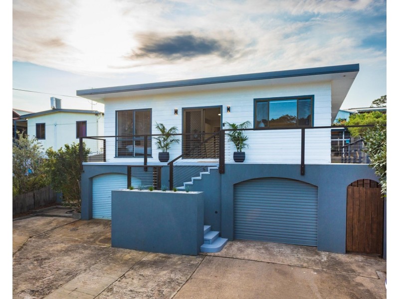 16 Collins Crescent, Narooma NSW 2546